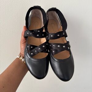 Jessica Simpson Black Studded Flats